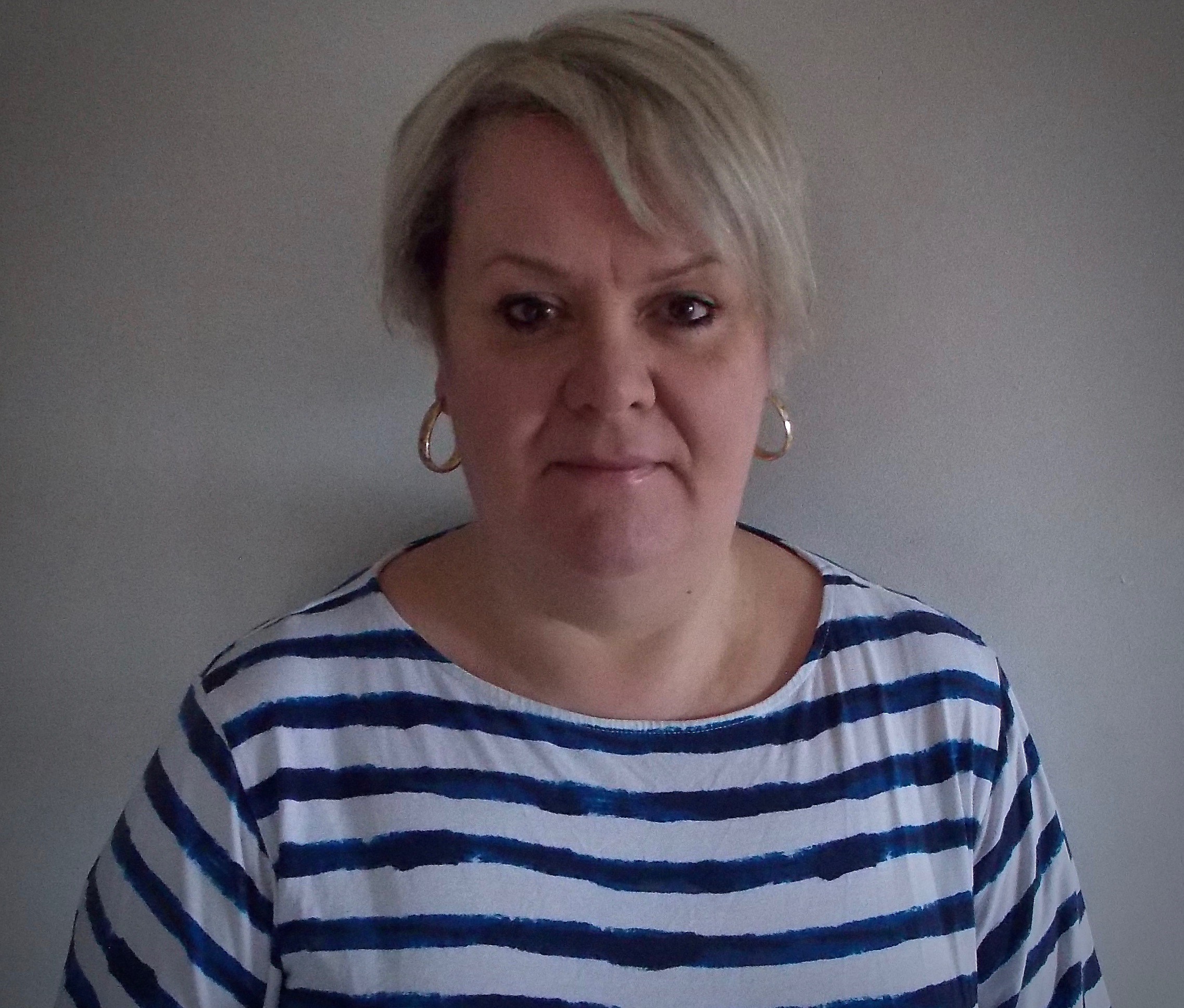 Alison Knight