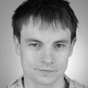 Darren Cheek