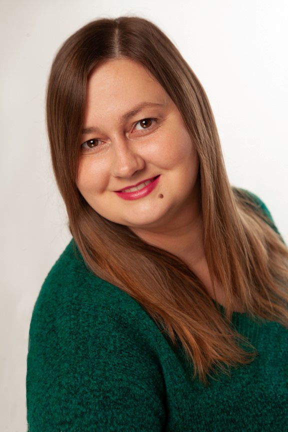 Hayley Snelling