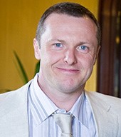 Simon Hewitt