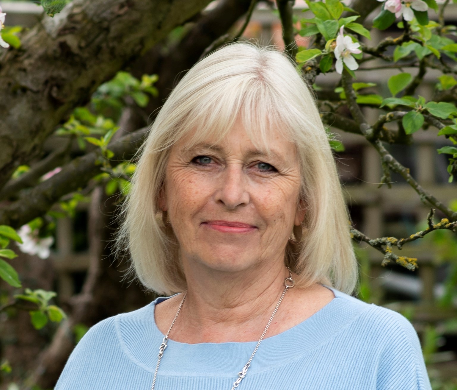 Lyn Rhodes