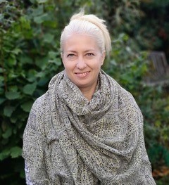 Lisa Dean