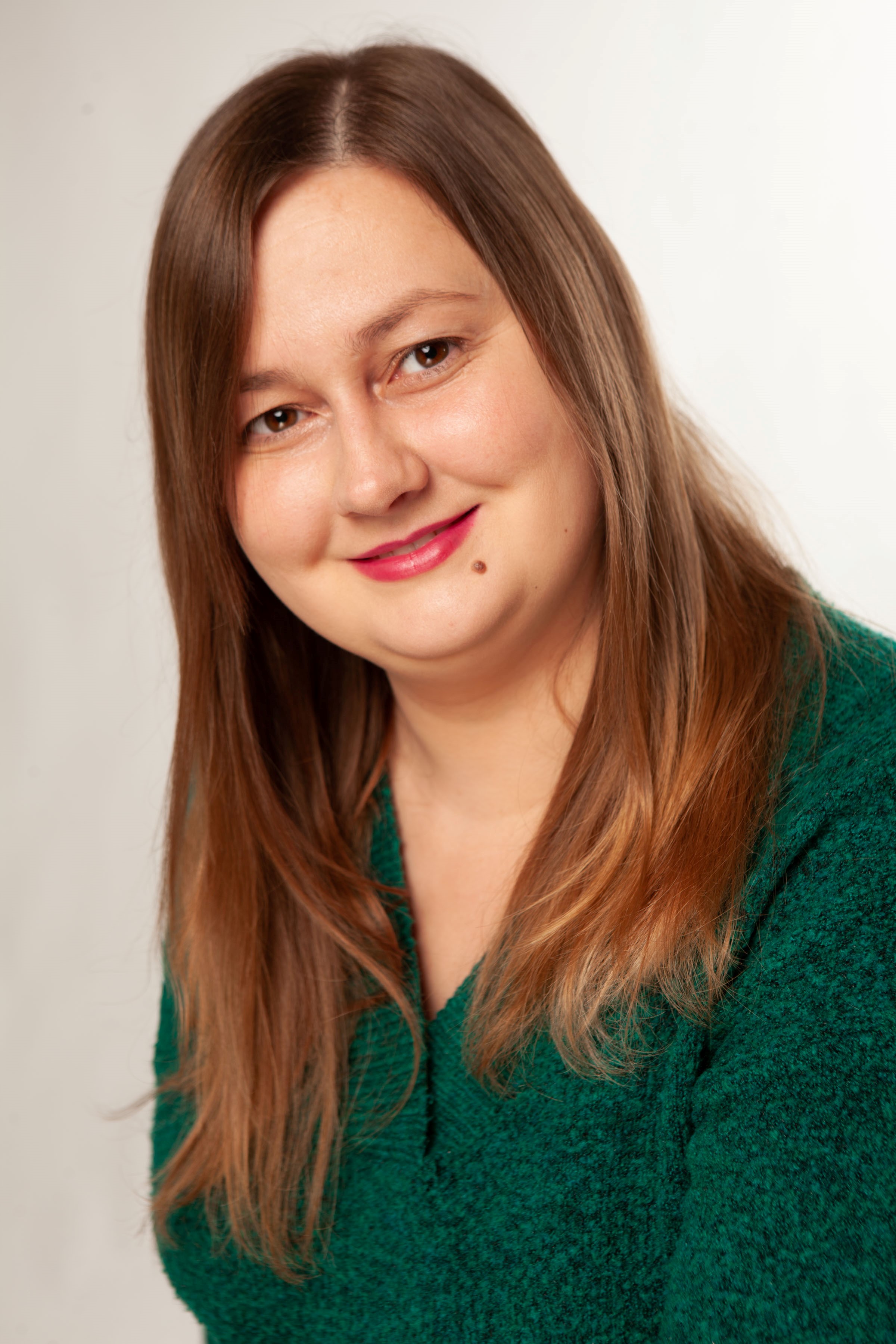 Hayley Snelling