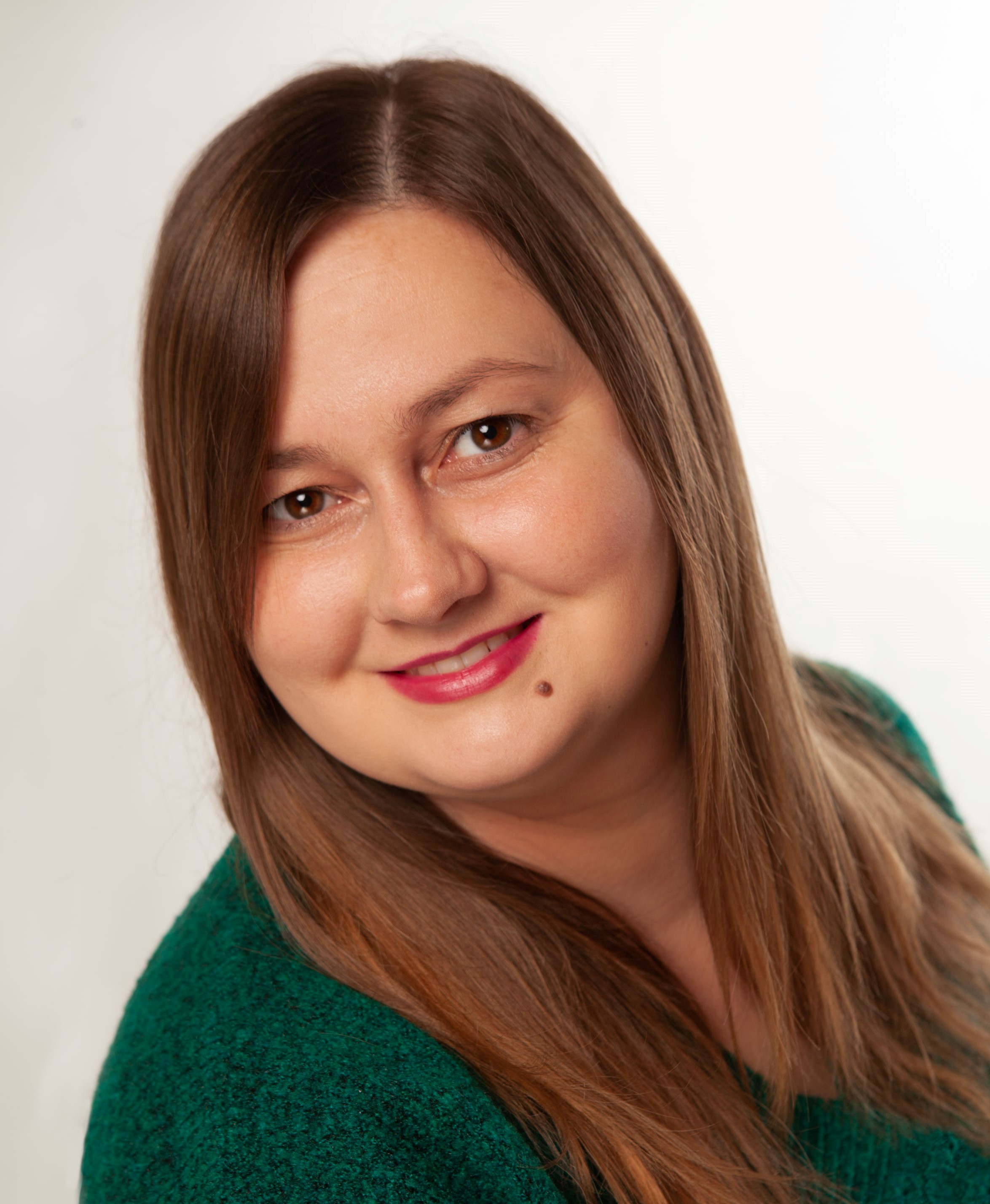 Hayley Snelling