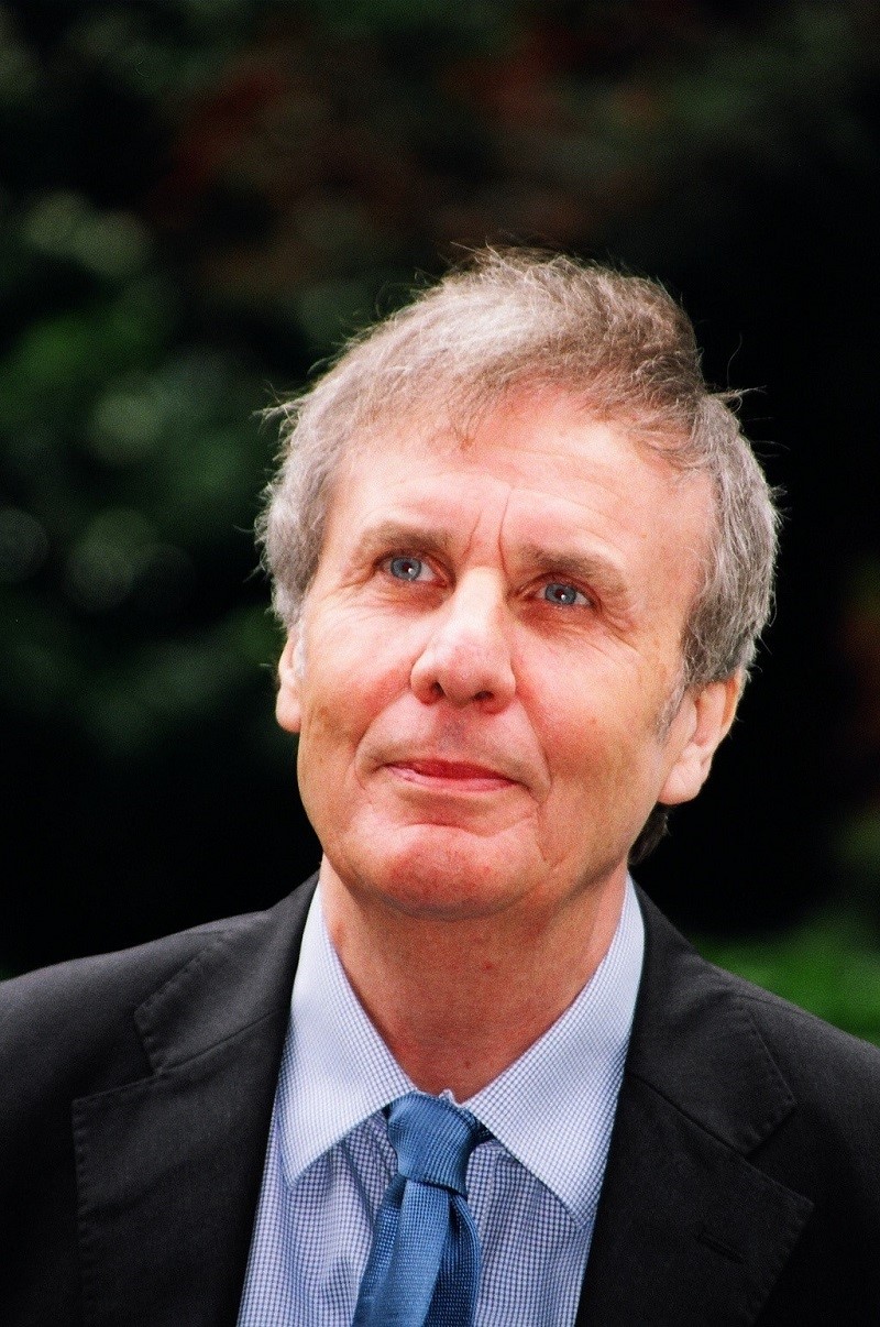 Raymond Dixon