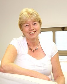 Pamela Collins